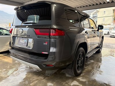 TOYOTA LAND CRUISER 300 - 4