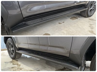 TOYOTA LAND CRUISER 300 - 7