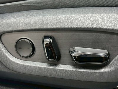 2023 Lexus RX thumbnail 41