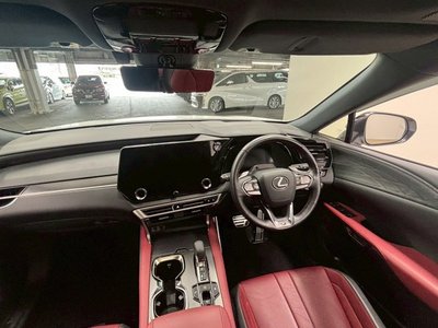 2023 Lexus RX thumbnail 57