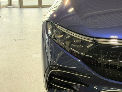 MERCEDES-BENZ EQS - 9
