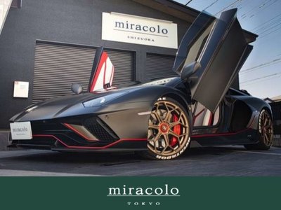 LAMBORGHINI AVENTADOR ROADSTER - 2