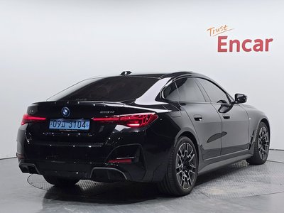 BMW I4 - 4