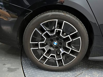 BMW I4 - 6