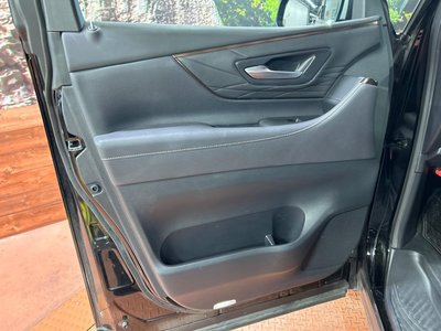 صورة مصغرة 69 لـ 2023 Toyota VELLFIRE