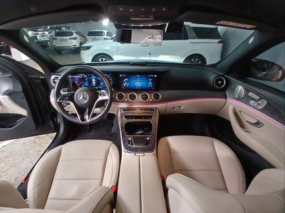 MERCEDES-BENZ E-CLASS - 1