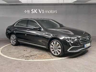 MERCEDES-BENZ E-CLASS - 3