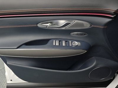 2025 Genesis GV70 thumbnail 14