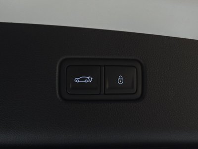 2025 Genesis GV70 thumbnail 27