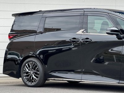 TOYOTA VELLFIRE - 7