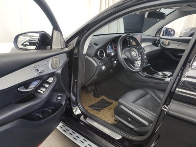 MERCEDES-BENZ GLC - 10