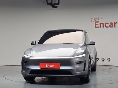 TESLA MODEL Y - 2