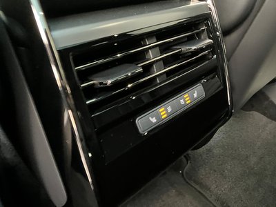 2024 LAND Rover RANGE ROVER SPORT thumbnail 36