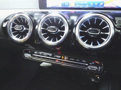 2024 Mercedes-BENZ CLA AMG — миниатюра 18