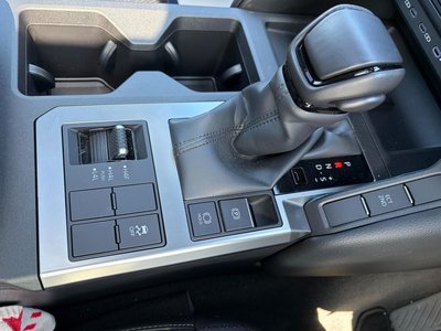 2026 Toyota LAND CRUISER 250 缩略图 28