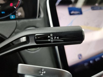 MERCEDES-BENZ E-CLASS - 9