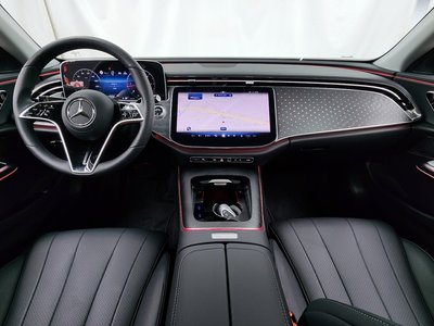 MERCEDES-BENZ E-CLASS - 5