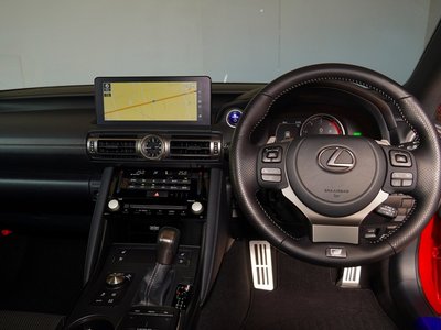 2021 Lexus IS 照片 10