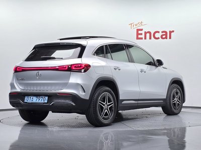 MERCEDES-BENZ EQA - 2