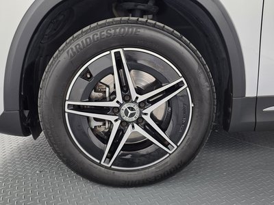 MERCEDES-BENZ EQA - 6