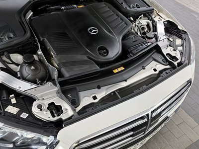 MERCEDES-BENZ E-CLASS - 7