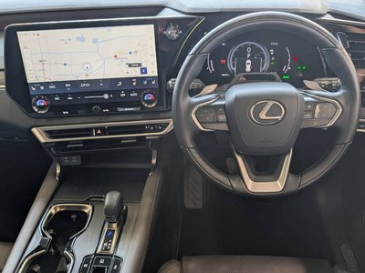 2024 Lexus RX — миниатюра 33