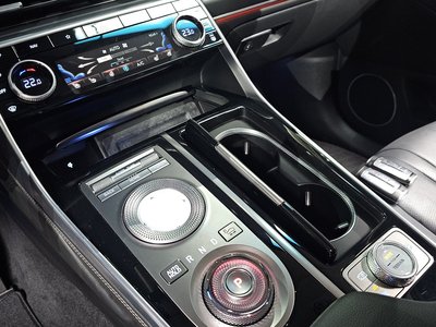 GENESIS GV80 - 9