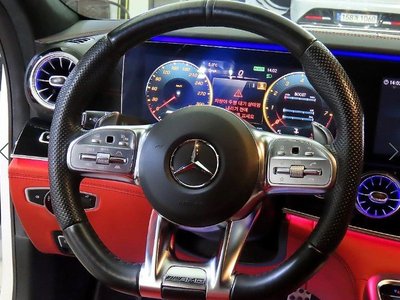 MERCEDES-BENZ GT AMG - 8