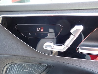 2025 Mercedes-BENZ C-CLASS — миниатюра 25