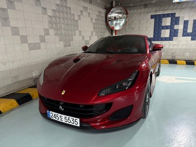 FERRARI PORTOFINO - 1