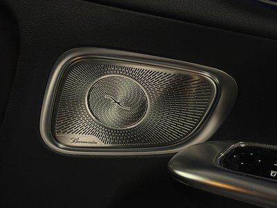 صورة 9 لـ 2023 Mercedes-BENZ GLC