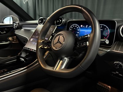 صورة 5 لـ 2023 Mercedes-BENZ GLC