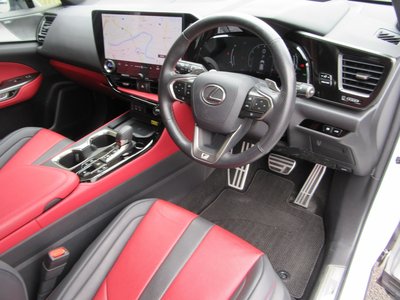 2023 Lexus NX — миниатюра 31