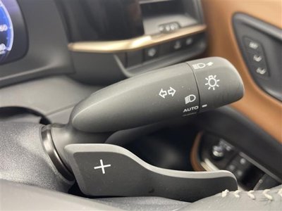 TOYOTA CROWN ESTATE - 6