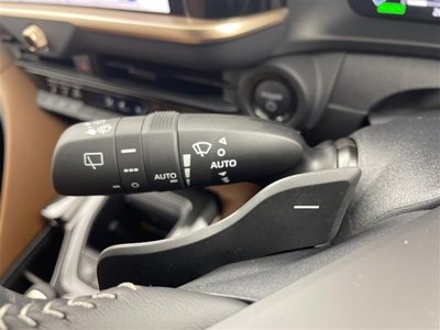 TOYOTA CROWN ESTATE - 5