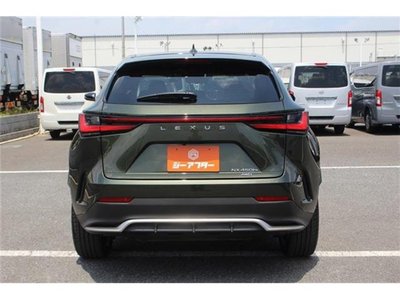 صورة مصغرة 18 لـ 2022 Lexus NX