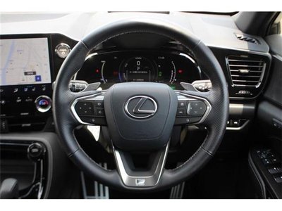 صورة مصغرة 33 لـ 2022 Lexus NX