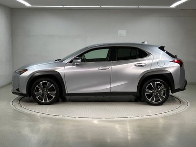 2024 LEXUS UX — фото 4