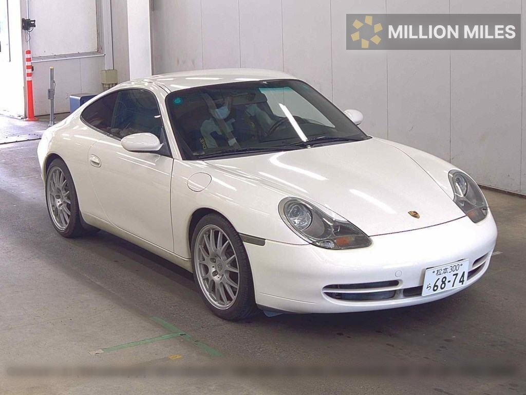 PORSCHE 911 - View 1