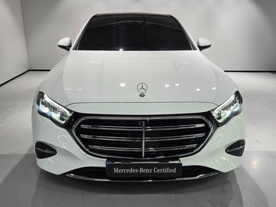 MERCEDES-BENZ E-CLASS - 7