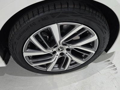 MERCEDES-BENZ E-CLASS - 6