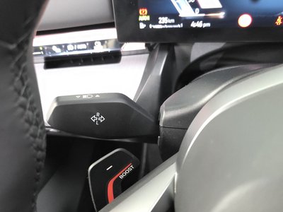 2025 BMW 5 SERIES — миниатюра 34