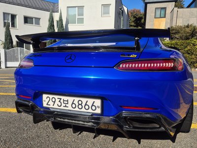 MERCEDES-BENZ GT AMG - 3