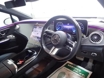 MERCEDES-BENZ EQE - 3