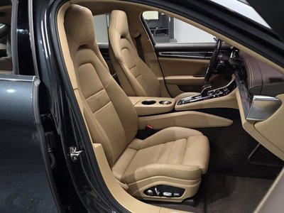 PORSCHE PANAMERA - 10