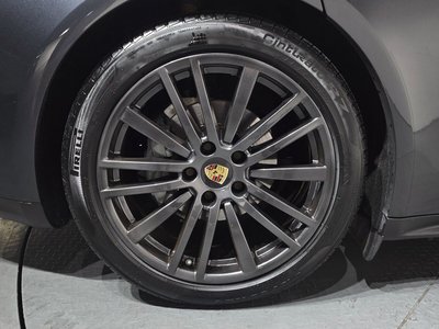 PORSCHE PANAMERA - 6