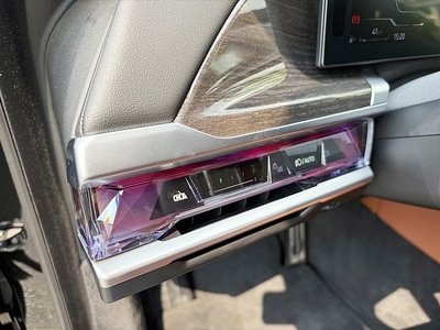2025 BMW 7 SERIES thumbnail 14