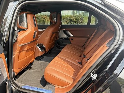 2025 BMW 7 SERIES thumbnail 17