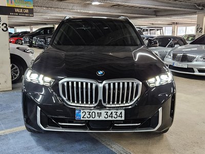 2024 BMW X5 photo 2