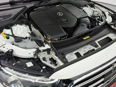 MERCEDES-BENZ E-CLASS - 7